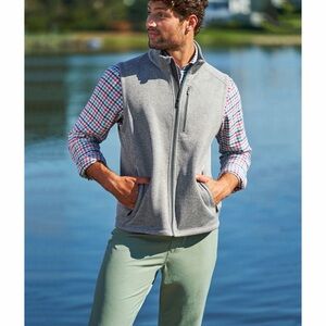 Vineyard Vines Mountain Sweater Fleece Vest
